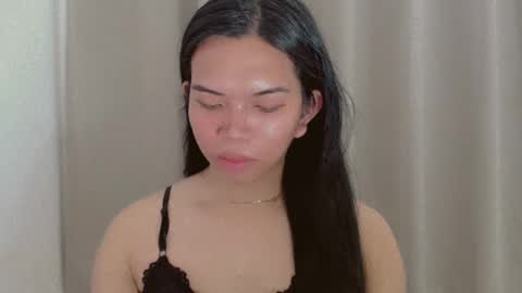 Snapshot of selena_fuckdoll chatting on 12-21-24, 03:14 Selena online show from 12-21-24, 03:14