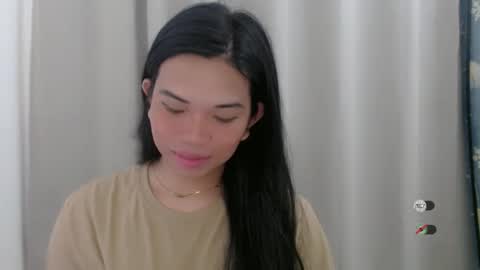 Snapshot of selena_fuckdoll chatting on 01-05-25, 02:17 Selena online show from 01-05-25, 02:17