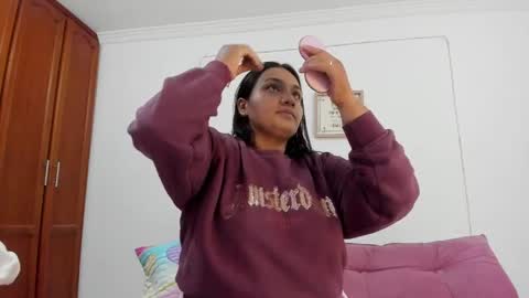 Karen online show from 04-17-26, 01:14