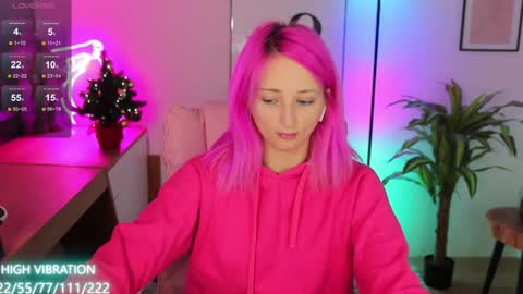 Snapshot of selena_lily chatting on 12-27-24, 06:57 Selena Lily online show from 12-27-24, 06:57