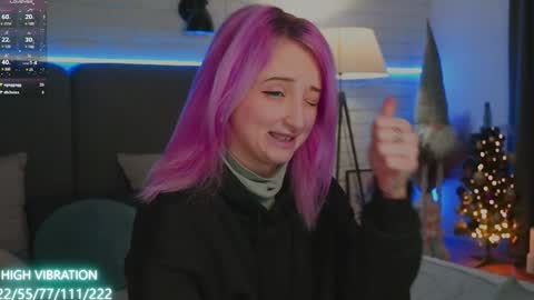 Snapshot of selena_lily chatting on 01-17-25, 12:52 Selena Lily online show from 01-17-25, 12:52