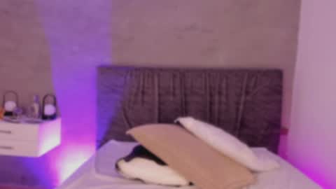 Snapshot of selena_monroy chatting on 06-20-26, 03:20 Selena online show from 06-20-26, 03:20