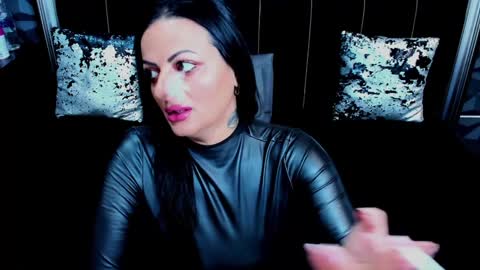 Selene online show from 12-29-24, 05:42