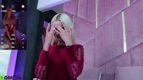 Selena online show from 09-13-25, 03:28