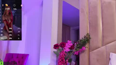 Selena online show from 10-03-25, 03:36