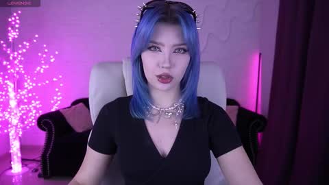 selenairis online show from 02-11-26, 06:51