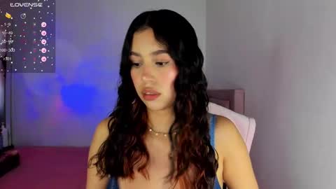 Snapshot of selene_e chatting on 02-10-25, 10:30 Karol. online show from 02-10-25, 10:30