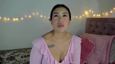 Snapshot of selene_e chatting on 02-03-26, 11:21 Karol. online show from 02-03-26, 11:21