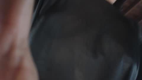 Snapshot of selene_gils chatting on 02-14-25, 08:21 nathy online show from 02-14-25, 08:21