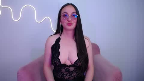 Snapshot of selene_swee chatting on 06-26-26, 10:47 selene_swee online show from 06-26-26, 10:47