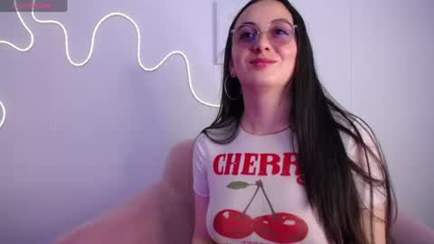 Snapshot of selene_swee chatting on 07-09-26, 06:56 selene_swee online show from 07-09-26, 06:56