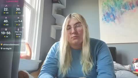 Selene online show from 04-18-26, 10:32