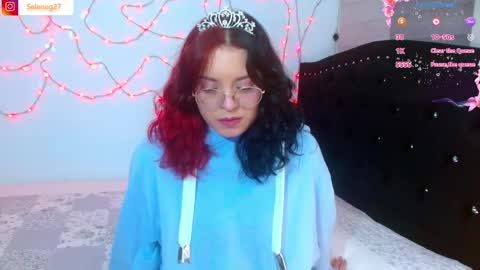 Selene G  online show from 04-16-26, 02:01