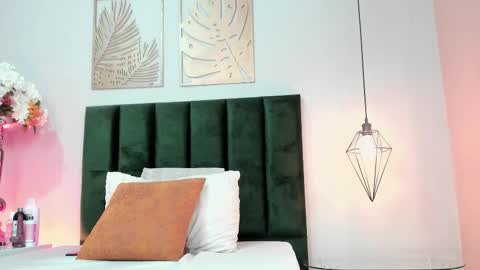 Selene Lujan online show from 03-19-26, 11:47