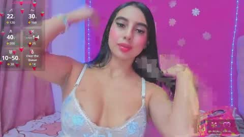 Snapshot of selenevosse_ chatting on 04-27-26, 04:32 Selenevosse online show from 04-27-26, 04:32