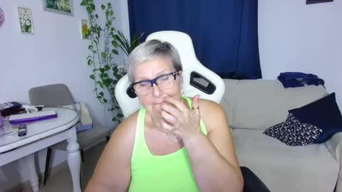 Selenna online show from 02-15-26, 06:37