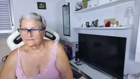Selenna online show from 07-06-26, 05:26