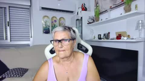 Selenna online show from 07-12-26, 04:42