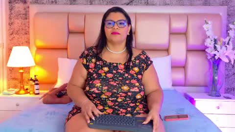 Selenna Cooper online show from 03-21-26, 11:48