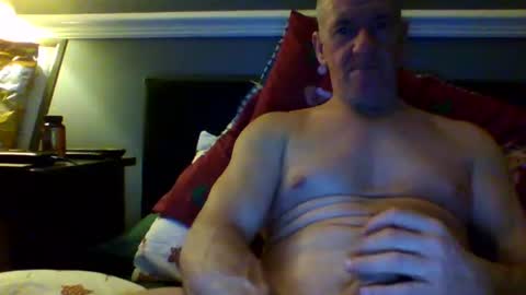 Snapshot of selfsucker28772 chatting on 01-05-26, 05:27 selfsucker28772 online show from 01-05-26, 05:27