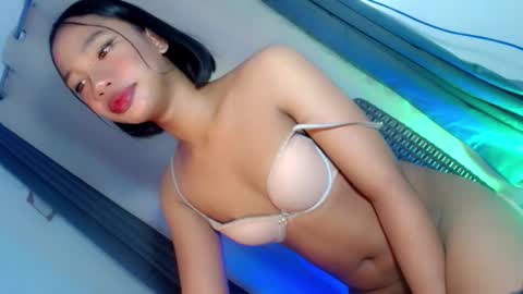 Snapshot of selfsuckercum69 chatting on 10-06-25, 04:32 Jessy online show from 10-06-25, 04:32