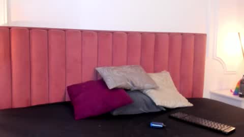 Seline  online show from 10-22-25, 08:30