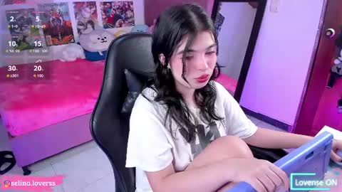 Selina online show from 07-12-26, 04:14