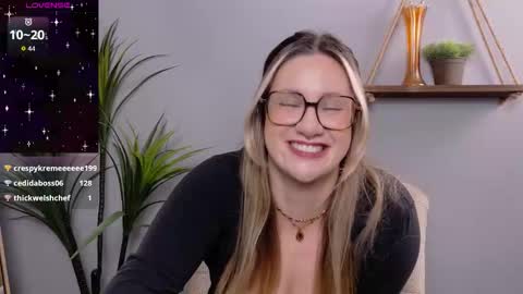 Selina Mae online show from 01-10-26, 04:14