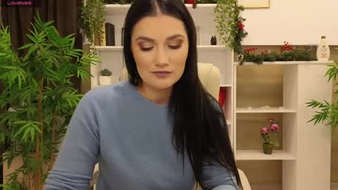 Seline online show from 12-18-24, 05:21