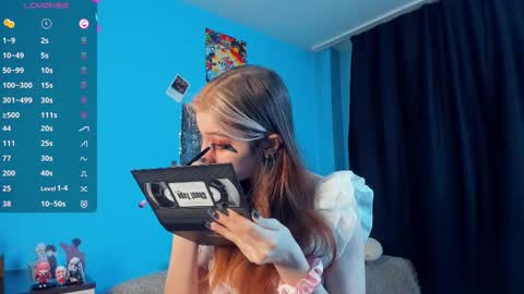 Snapshot of sell0n chatting on 02-16-25, 01:36 Mindy online show from 02-16-25, 01:36