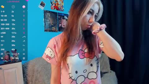 Snapshot of sell0n chatting on 02-17-25, 01:36 Mindy online show from 02-17-25, 01:36