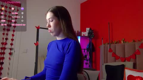 Nicole online show from 02-02-26, 01:48