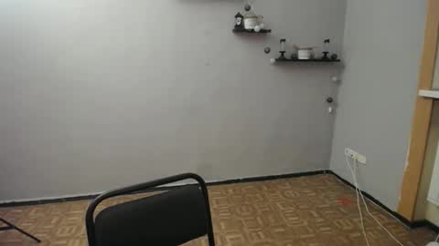 Snapshot of sellavix chatting on 09-18-25, 04:20 Sellavix online show from 09-18-25, 04:20