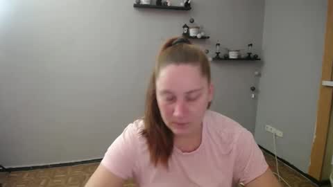 Snapshot of sellavix chatting on 09-27-25, 07:19 Sellavix online show from 09-27-25, 07:19