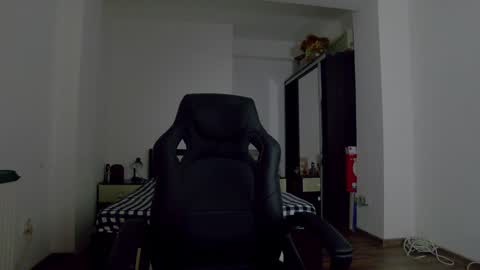 sellena_angel online show from 12-13-25, 07:53