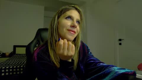 sellena_angel online show from 05-01-26, 06:01