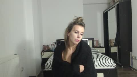 sellena_angels online show from 01-27-25, 06:41