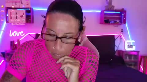 Snapshot of selvaggia_del_caribe chatting on 01-13-25, 08:37 Selvaggia Del Caribe online show from 01-13-25, 08:37