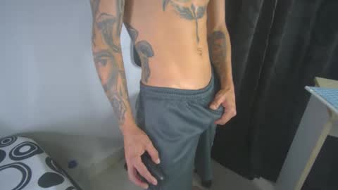 Snapshot of sem_alas chatting on 02-13-25, 01:50 sem_alas online show from 02-13-25, 01:50