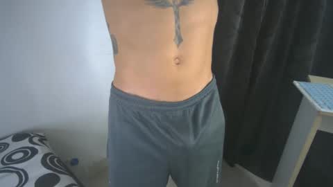 Snapshot of sem_alas chatting on 02-14-25, 10:58 sem_alas online show from 02-14-25, 10:58