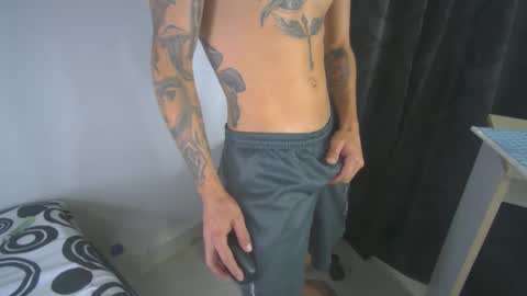 Snapshot of sem_alas chatting on 02-15-25, 02:04 sem_alas online show from 02-15-25, 02:04