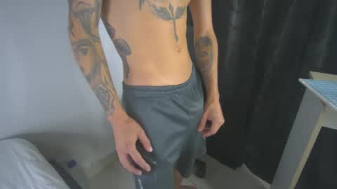 Snapshot of sem_alas chatting on 02-23-25, 01:57 sem_alas online show from 02-23-25, 01:57