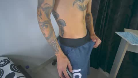 Snapshot of sem_alas chatting on 03-09-25, 04:38 sem_alas online show from 03-09-25, 04:38