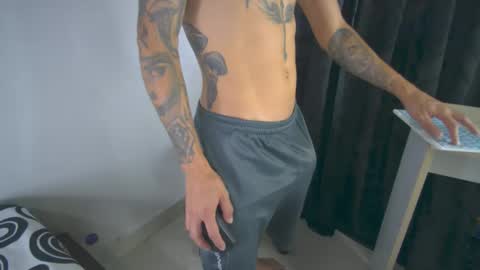 Snapshot of sem_alas chatting on 03-09-25, 09:03 sem_alas online show from 03-09-25, 09:03