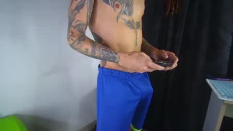 Snapshot of sem_alas chatting on 11-23-25, 05:40 sem_alas online show from 11-23-25, 05:40