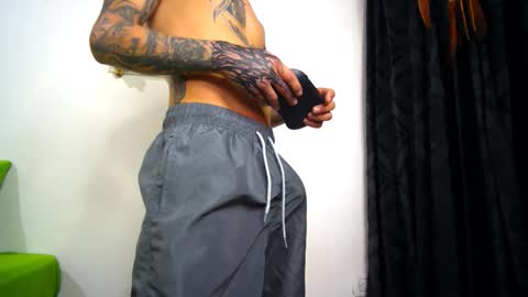 Snapshot of sem_alas chatting on 12-03-25, 12:51 sem_alas online show from 12-03-25, 12:51