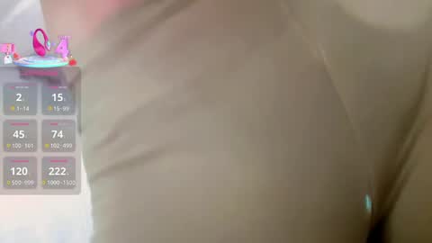 Snapshot of semisweetdream chatting on 04-28-26, 06:40 Next stream 2912 GMT2 online show from 04-28-26, 06:40