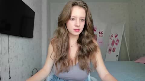 Snapshot of sen0_rita chatting on 09-19-25, 08:27 Ami online show from 09-19-25, 08:27