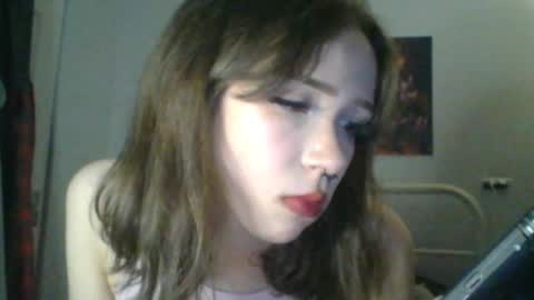 goddess esme  online show from 02-16-25, 04:53