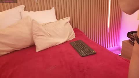 Sensual Kim77 online show from 03-11-26, 12:44